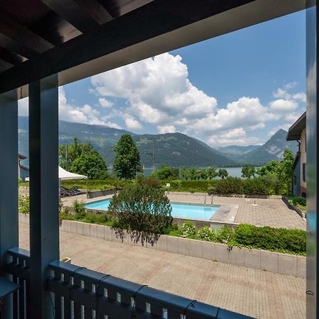 "Boho Oase" With Lake View And Pool Därligen エクステリア 写真